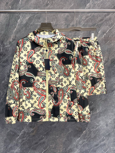 Louis Vuitton Summer Suit-17
